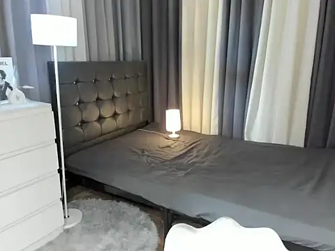 Blaire Samantha online show from October 2025 06:58:01 AM