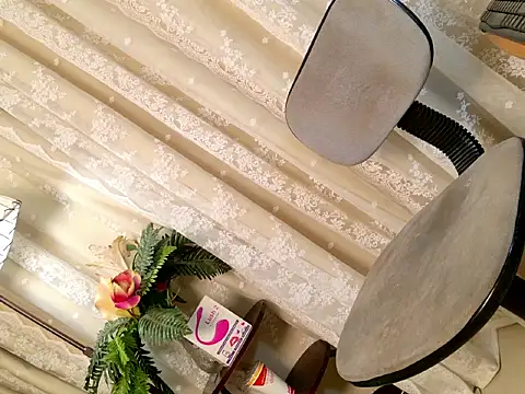 PrettyStranger online show from April 2026 06:53:02 AM