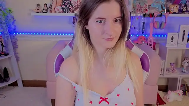 Sonia Meow online show from November 2025 06:36:01 AM