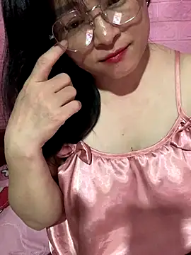 Snapshot of Star-sweet chatting on October 2025 03:57:02 PM Star-sweet online show from October 2025 03:57:02 PM