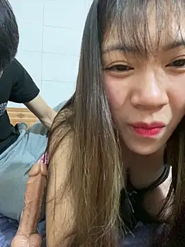 Helena-a online show from November 2025 03:05:02 PM