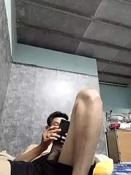 Snapshot of khammy86 chatting on September 2025 12:48:01 PM khammy86 online show from September 2025 12:48:01 PM