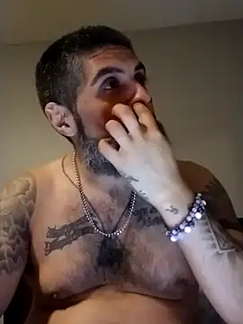 hornylatino702 online show from January 2026 11:37:02 AM