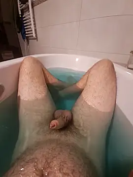 chrisili1986 online show from November 2025 03:34:02 PM