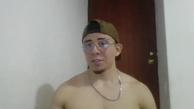 Eross Santy online show from June 2026 12:21:02 AM
