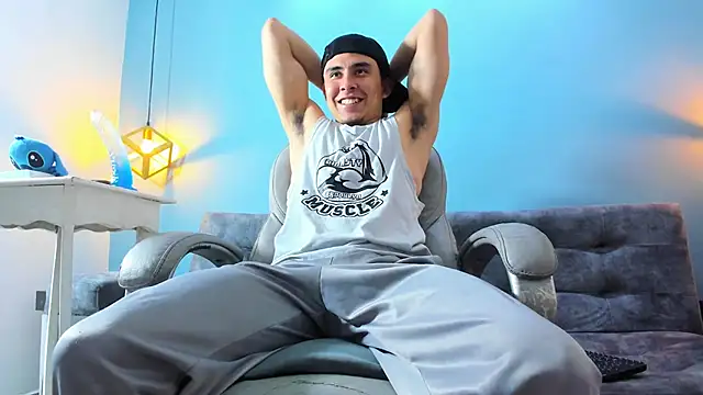 Eross Santy online show from September 2025 12:44:02 PM