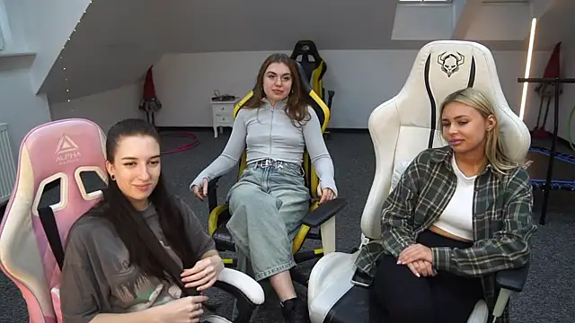 Snapshot of _Lili_054 chatting on September 2025 10:22:02 AM  Lili 054 online show from September 2025 10:22:02 AM