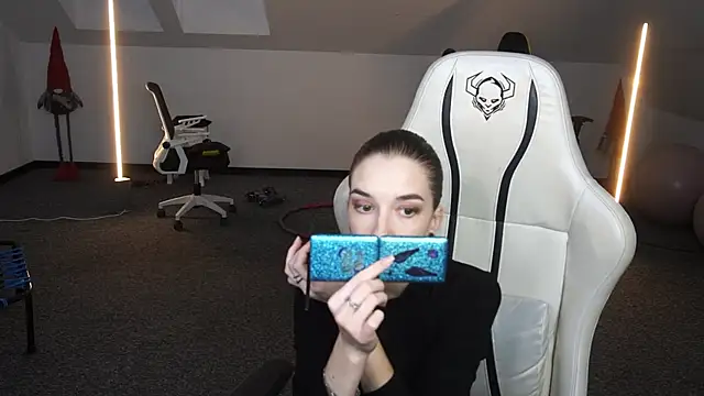 Snapshot of _Lili_054 chatting on October 2025 02:19:02 PM  Lili 054 online show from October 2025 02:19:02 PM