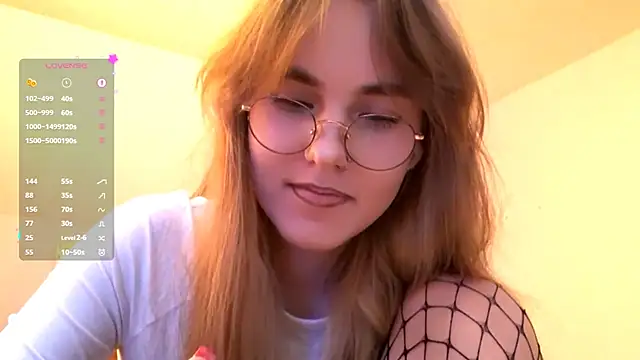 SiIver Dawn online show from October 2025 01:12:01 PM