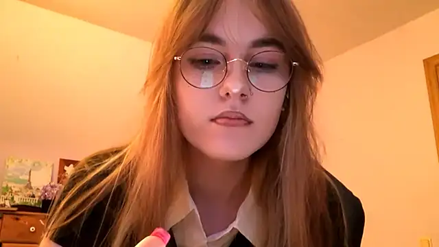 SiIver Dawn online show from October 2025 01:23:01 PM