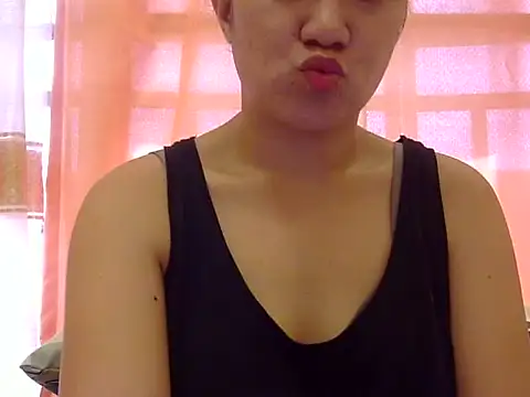 Lovelyclaya online show from November 2025 12:33:02 AM