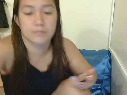 Lovelyclaya online show from May 2026 01:47:01 PM