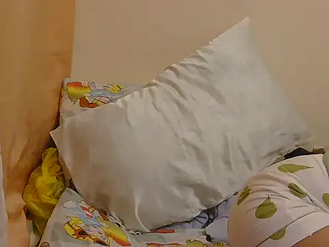 Lovelyclaya online show from April 2026 01:12:02 PM