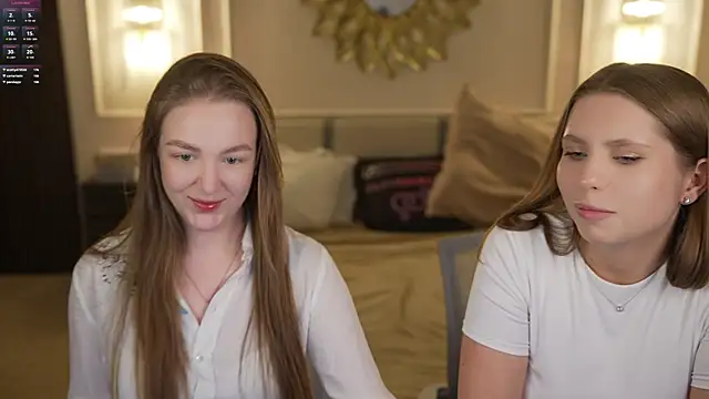 Snapshot of Ella_054 chatting on November 2025 07:28:01 PM Ella 054 online show from November 2025 07:28:01 PM