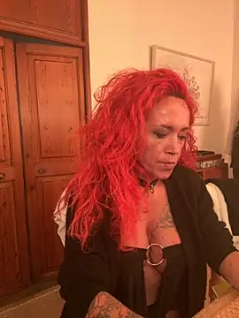 Hotmilfhamburg1 online show from November 2025 05:00:02 AM