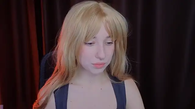 YukiMisa online show from November 2025 05:08:02 PM