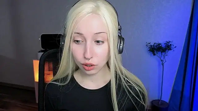 YukiMisa online show from March 2026 06:42:01 PM