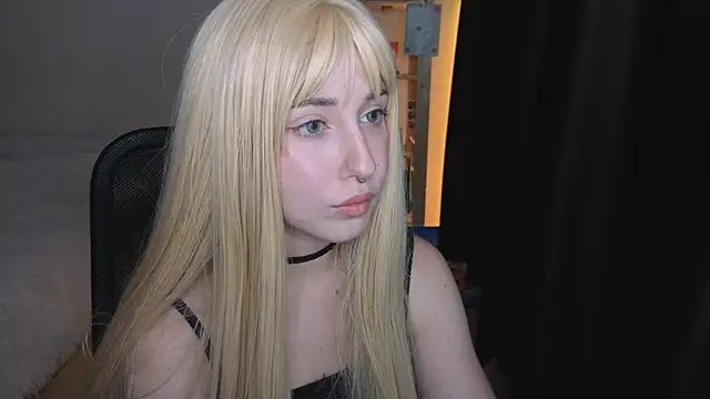 YukiMisa online show from September 2025 01:43:01 PM