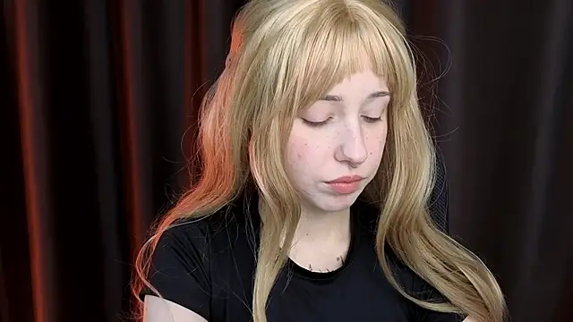 YukiMisa online show from December 2025 03:58:02 PM