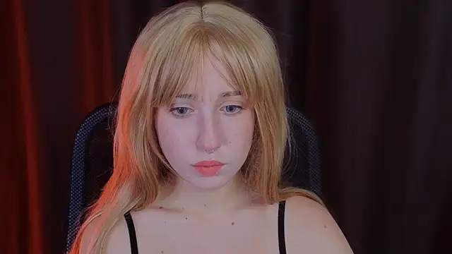 YukiMisa online show from November 2025 03:48:02 PM