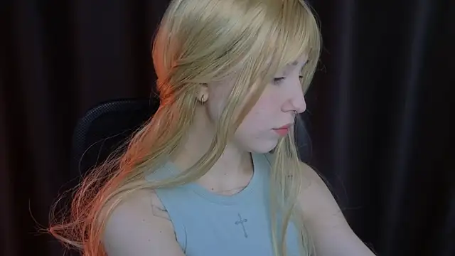 YukiMisa online show from November 2025 03:23:02 PM