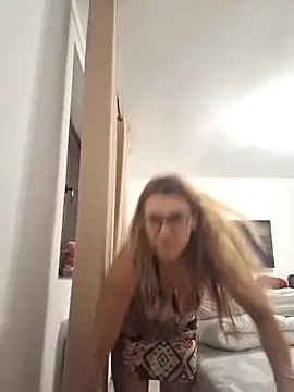 KamaFeels online show from December 2025 03:36:02 PM