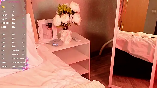 CarolaineMyers online show from February 2026 06:37:02 PM