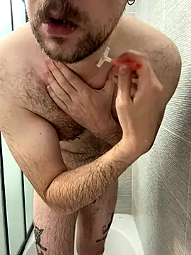 Snapshot of TomieSoichi chatting on December 2025 06:01:01 AM TomieSoichi online show from December 2025 06:01:01 AM