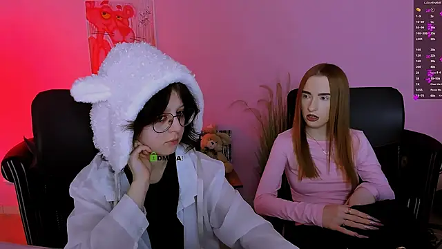 Snapshot of samanta_hotty chatting on December 2025 08:32:02 PM samanta hotty online show from December 2025 08:32:02 PM