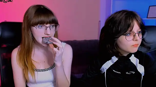 Snapshot of samanta_hotty chatting on November 2025 08:09:02 PM samanta hotty online show from November 2025 08:09:02 PM