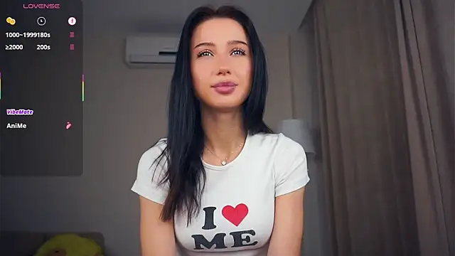 Snapshot of RendaBaatz chatting on October 2025 07:07:01 AM RendaBaatz online show from October 2025 07:07:01 AM