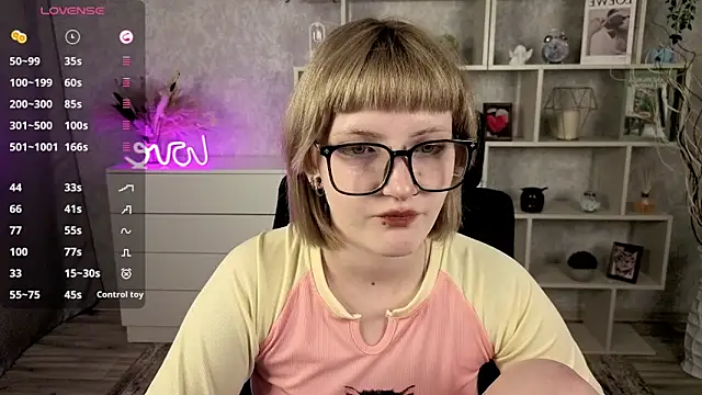EchoBloom online show from October 2025 11:01:02 AM