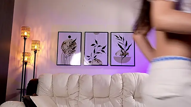 Violeta Foxz online show from March 2026 08:02:01 PM