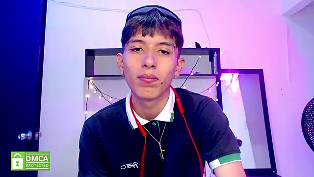 MAXIMILIANO  HOT online show from October 2025 06:31:02 PM