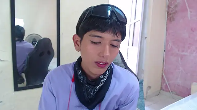 MAXIMILIANO  HOT online show from September 2025 06:25:02 PM