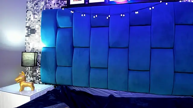 lux bitchx online show from October 2025 03:47:01 AM