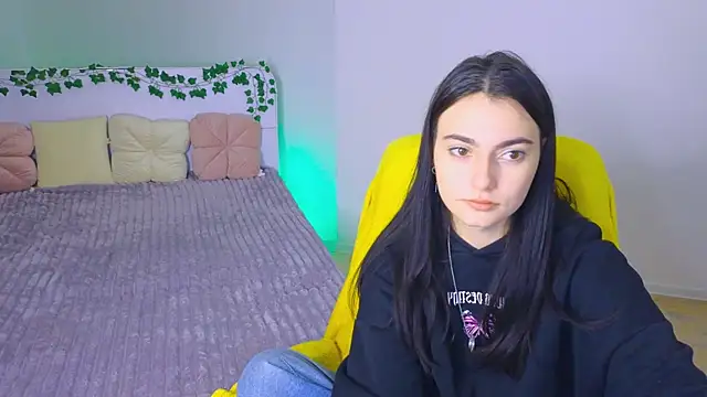 Andres sssss online show from October 2025 09:25:02 PM