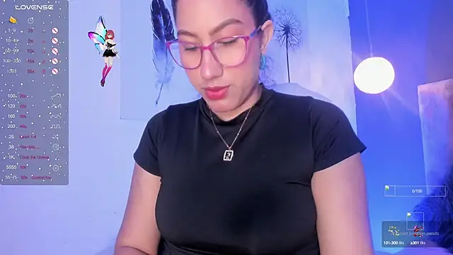 Snapshot of Karoline21 chatting on October 2025 12:41:02 PM Karoline21 online show from October 2025 12:41:02 PM