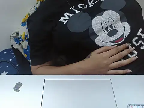 Snapshot of Nataliya_Singh chatting on March 2026 03:57:01 PM Nataliya Singh online show from March 2026 03:57:01 PM