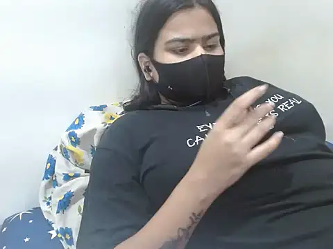 Snapshot of Nataliya_Singh chatting on March 2026 05:35:01 PM Nataliya Singh online show from March 2026 05:35:01 PM