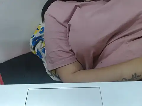 Nataliya Singh online show from April 2026 06:21:01 PM