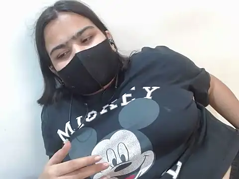 Snapshot of Nataliya_Singh chatting on April 2026 04:30:02 AM Nataliya Singh online show from April 2026 04:30:02 AM