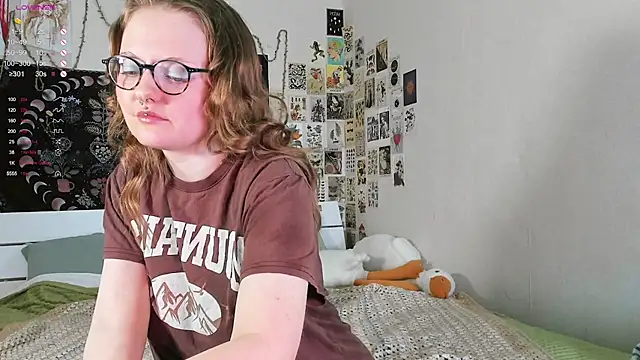 WonderConnie1 online show from November 2025 08:30:01 AM