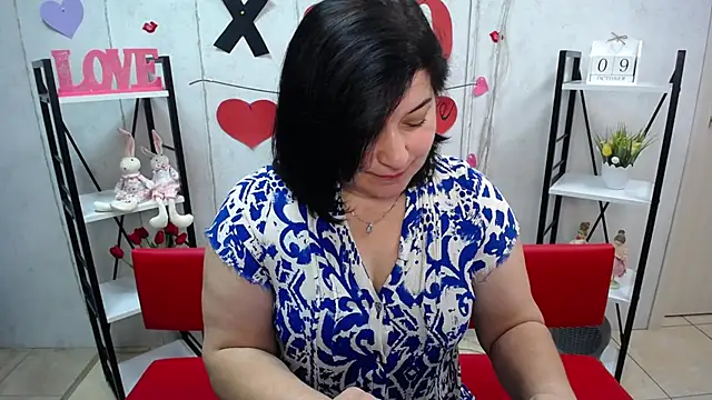 Snapshot of BridjetTur chatting on October 2025 11:22:01 AM BridjetTur online show from October 2025 11:22:01 AM