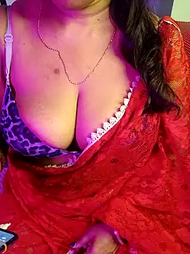 monaa-darling online show from October 2025 12:57:02 PM