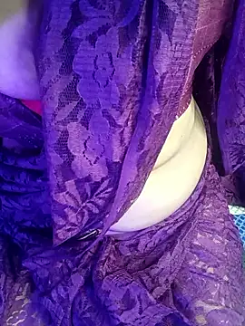 monaa-darling online show from September 2025 05:46:01 PM