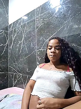 Ravena-Rj online show from October 2025 08:15:01 AM