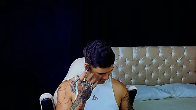 jiro kenji1 online show from January 2026 02:37:01 AM