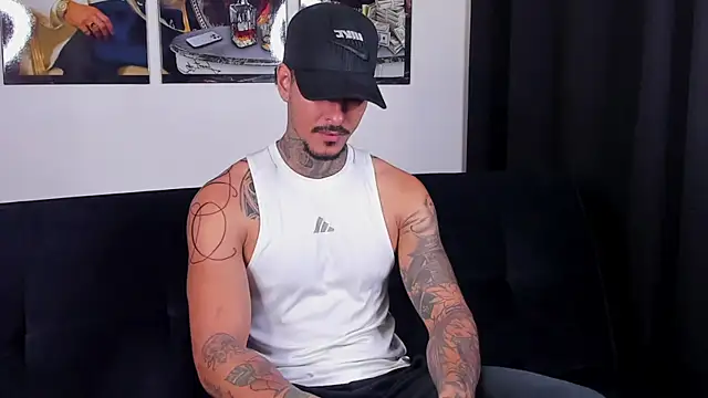 jiro kenji1 online show from September 2025 02:01:01 AM