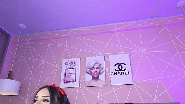 ela petit online show from March 2026 07:50:02 AM